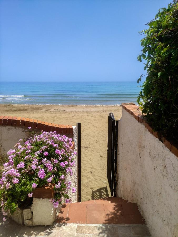 Villa Pinuccia Lido di Noto ภายนอก รูปภาพ