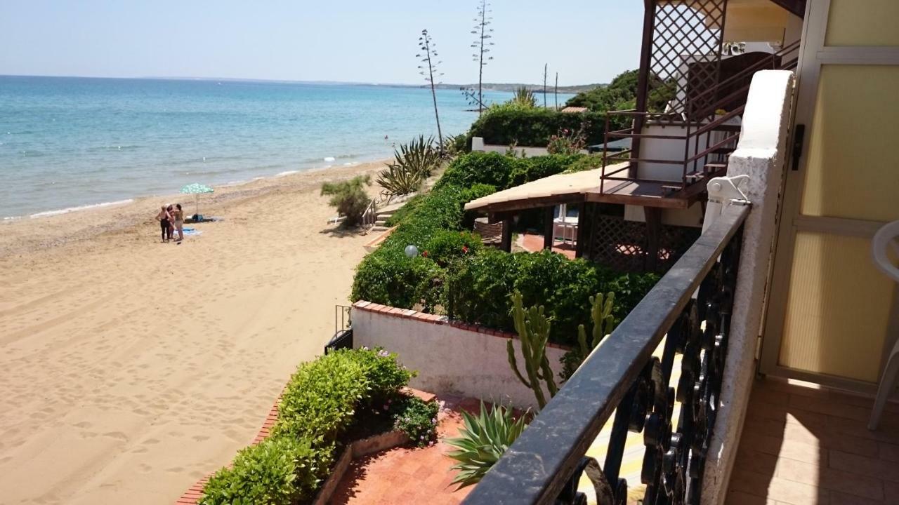 Villa Pinuccia Lido di Noto ภายนอก รูปภาพ
