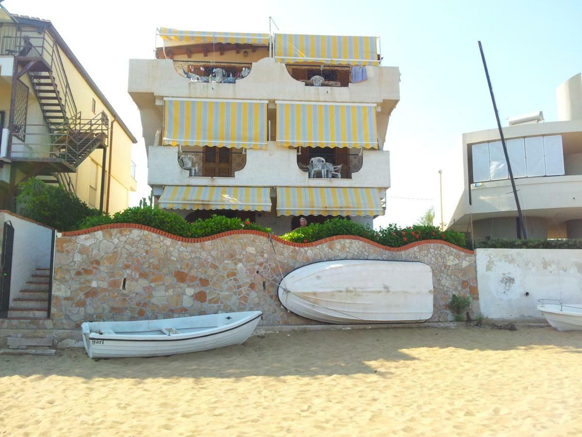 Villa Pinuccia Lido di Noto ภายนอก รูปภาพ